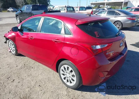 2017 Hyundai Elantra Gt z USA, uszkodzony, nr VIN KMHD35LH1HU382501